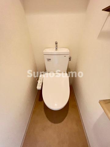 トイレ　コンパクトで使いやすいトイレです