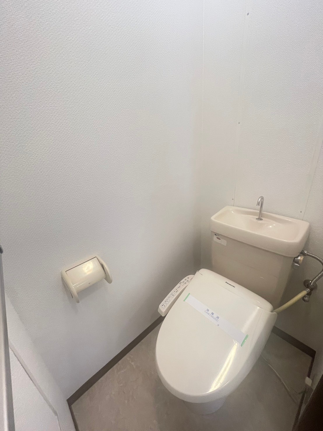 トイレ　同建物別号室
