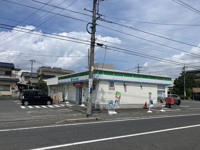 コンビニ　ファミリーマート福山木之庄店（コンビニ）まで677m