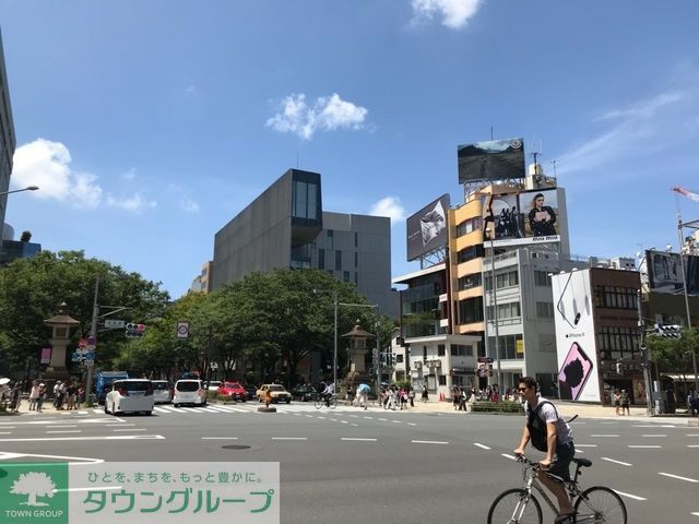 その他　表参道ヒルズ（その他）まで562m