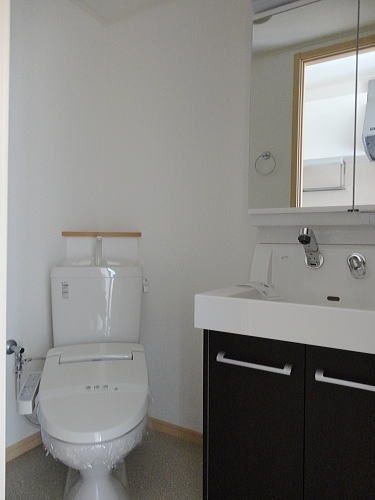 ブッシュクローバーIIのトイレ写真