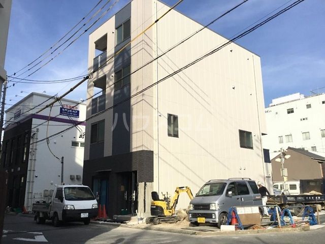トレインサイド塚本の外観写真