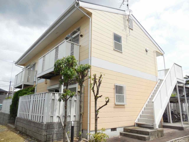 建物外観　落ち着いた雰囲気の外観です