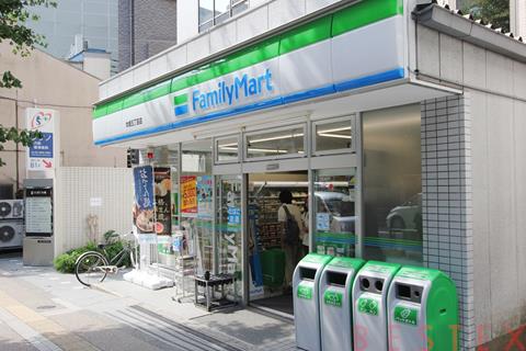 コンビニ　ファミリーマート本郷五丁目店（コンビニ）まで360m