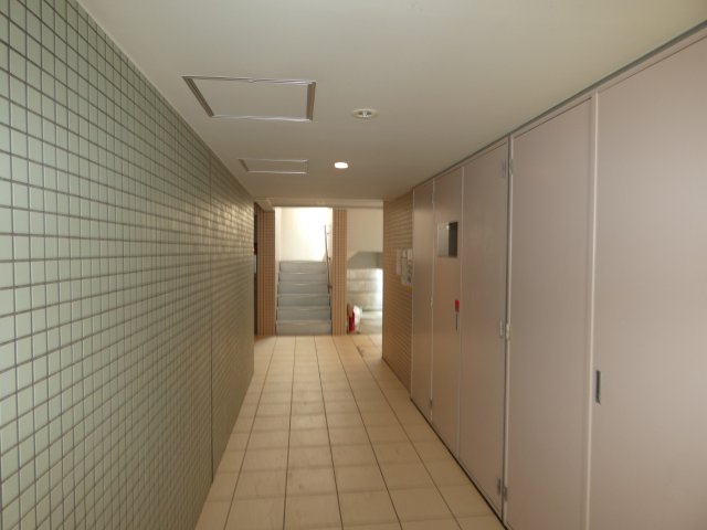 東急世田谷線 西太子堂駅 徒歩12分 5階建 築17年の外観写真