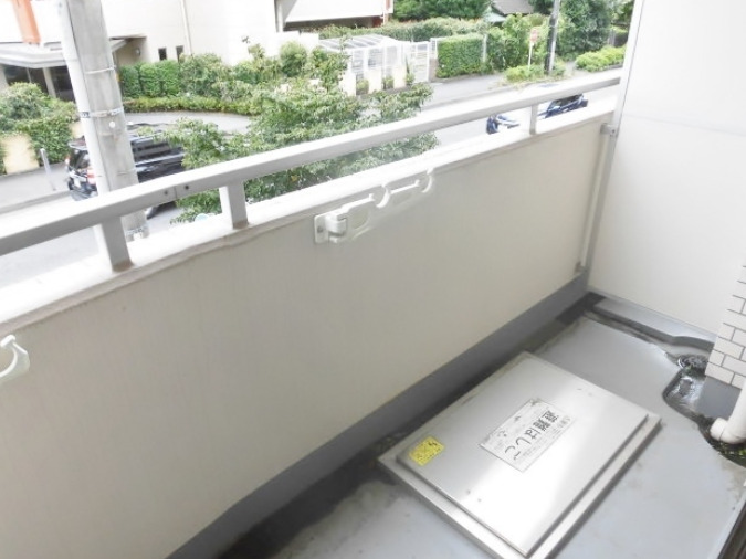 小田急江ノ島線 南林間駅 徒歩16分 5階建 築37年の内装写真