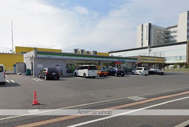 コンビニ　ファミリーマート北長瀬店（コンビニ）まで79m