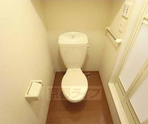 レオパレスサンメゾンのトイレ写真