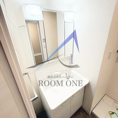 洗面設備　洗面台です。