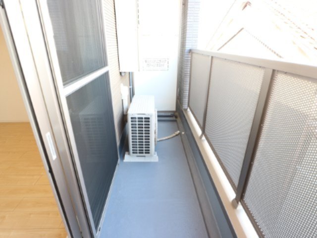 バルコニー　同型モデル写真