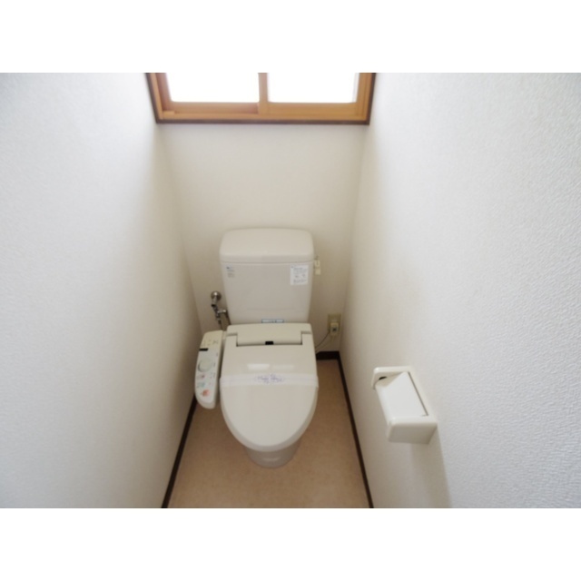 田中貸屋のトイレ写真