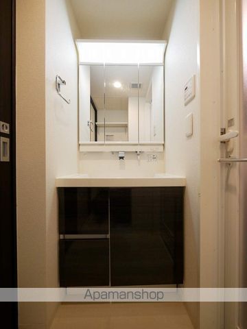 地下鉄谷町線 天満橋駅 徒歩6分 15階建 築15年の内装写真
