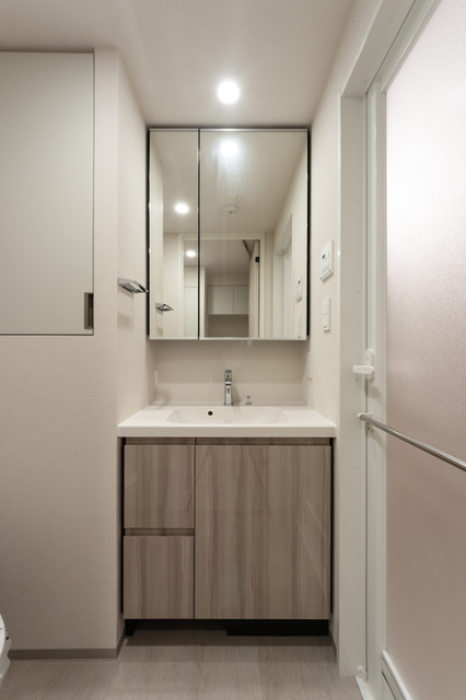 洗面設備　※写真は同タイプ住戸です。