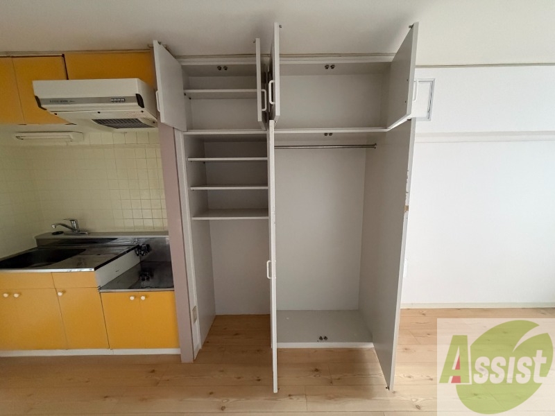 収納　収納もバッチリあるのでお部屋が片付きますよ！