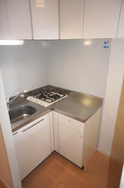 キッチン　※同物件別部屋参考画像