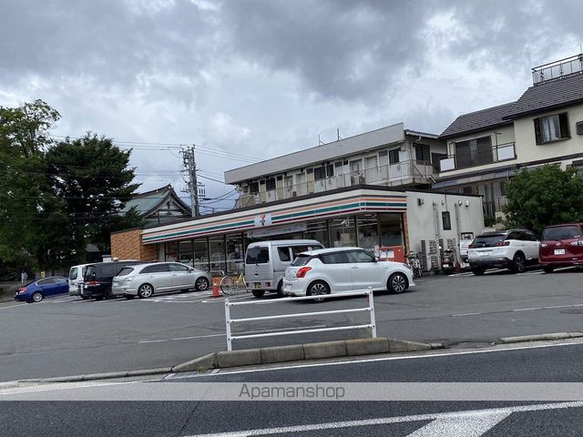 コンビニ　セブンイレブン（コンビニ）まで418m