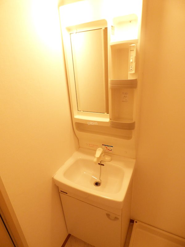 洗面設備　別部屋のお写真です。ご参考までに！