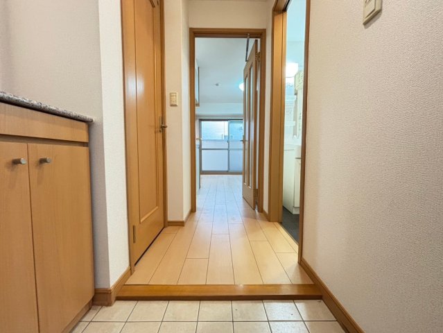 玄関　詳細は、RISUMO江坂本店までお問合せください♪