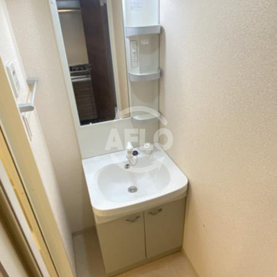 洗面設備　ラグゼ住之江　独立洗面台