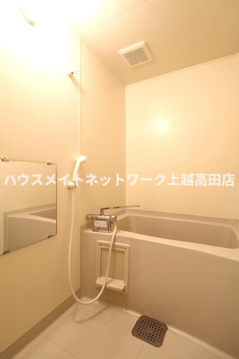 バス・シャワールーム　浴室