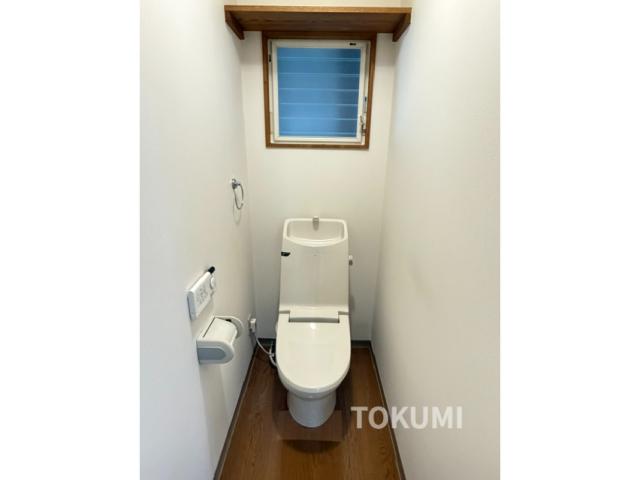 ＪＲ山陽本線 小月駅 徒歩11分 2階建 築51年のトイレ写真