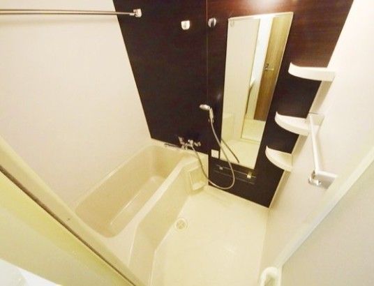 バス・シャワールーム　参考写真：別部屋タイプ