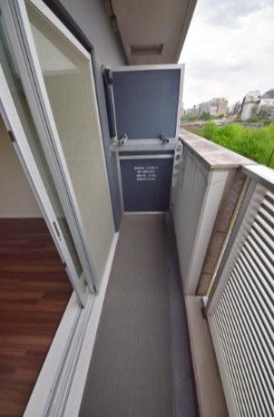 バルコニー　参考写真：別部屋タイプ