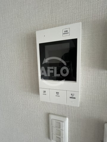 セキュリティ　エタニティ江坂　モニター付きインターホン