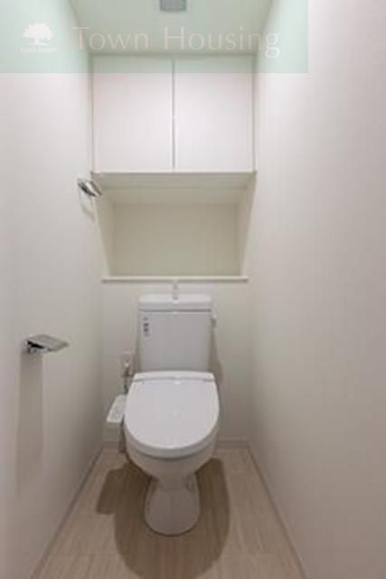 トイレ　※写真は同タイプ住戸です。