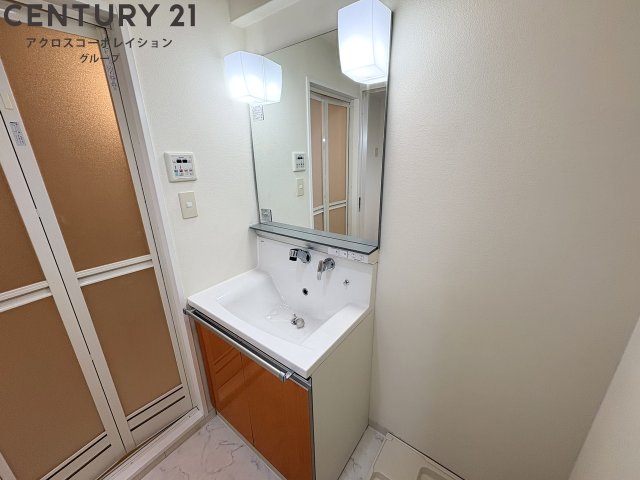 洗面設備　独立洗面化粧台付き☆