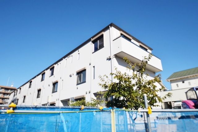 京王線 芦花公園駅 徒歩1分 築8年