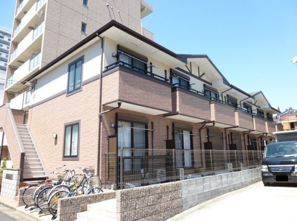 建物外観　陽当たり良好です！