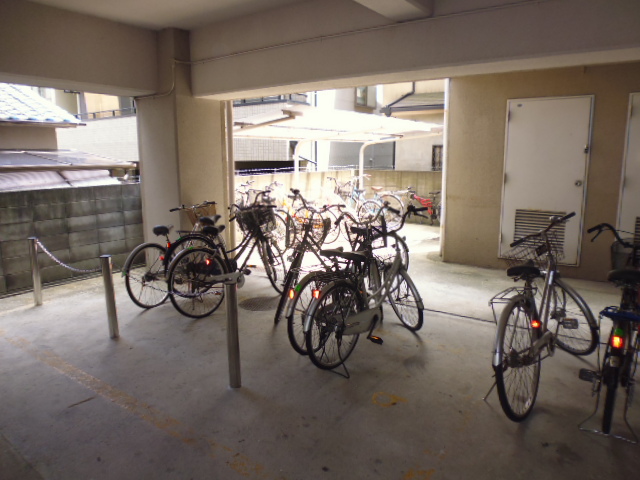 その他共有部分　自転車・バイク・ガレージ