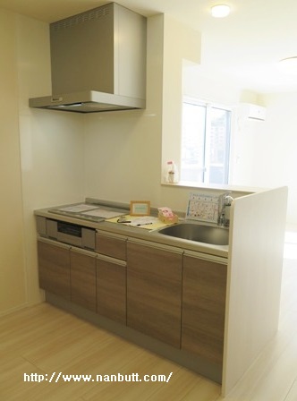 キッチン　人気のカウンターシステムキッチン