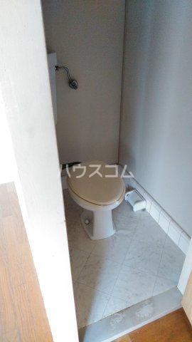 【世田谷区桜のアパートのトイレ】
