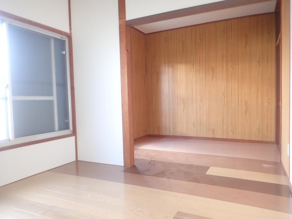 葵町3丁目貸家の内装写真