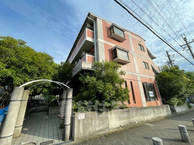 堺市南区土佐屋台のマンションの建物外観