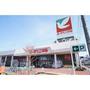 スーパー　ヨークベニマル安積町店（スーパー）まで956m