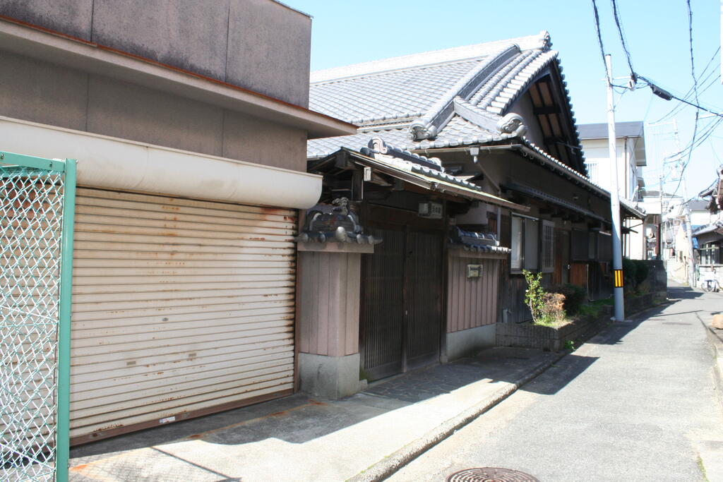 春木南浜町戸建居宅賃貸の建物外観