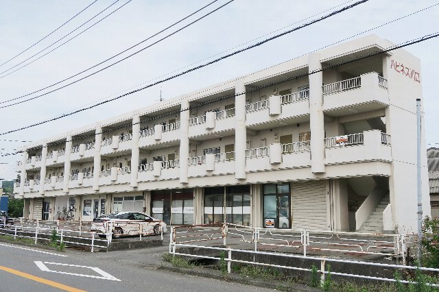 ハピネス川口の建物外観