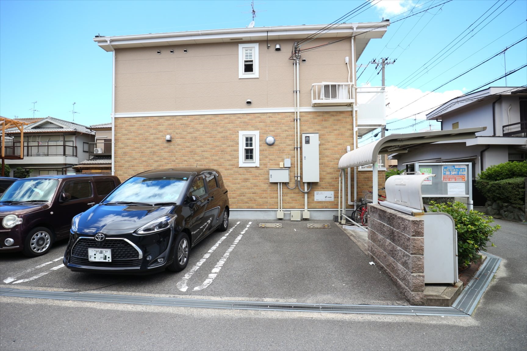 【ソフィアコートの駐車場】