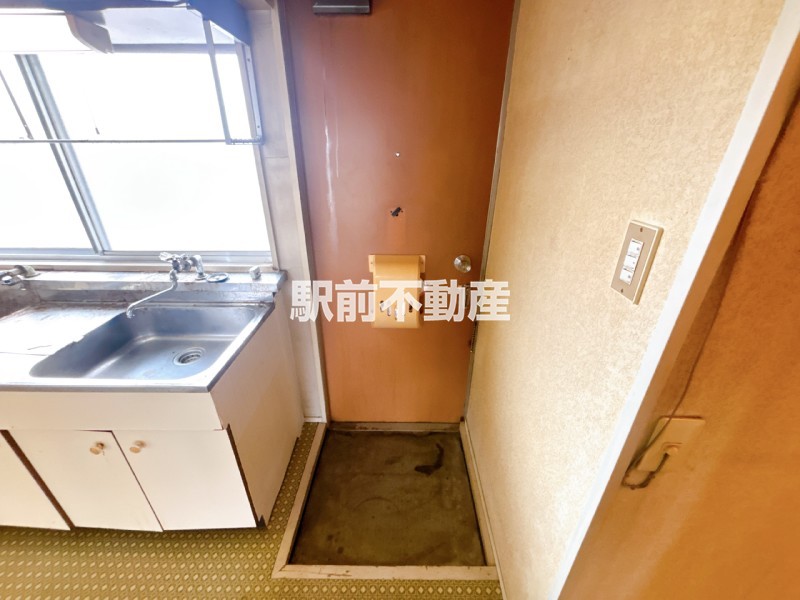 【ジャスティス上屋敷の玄関】