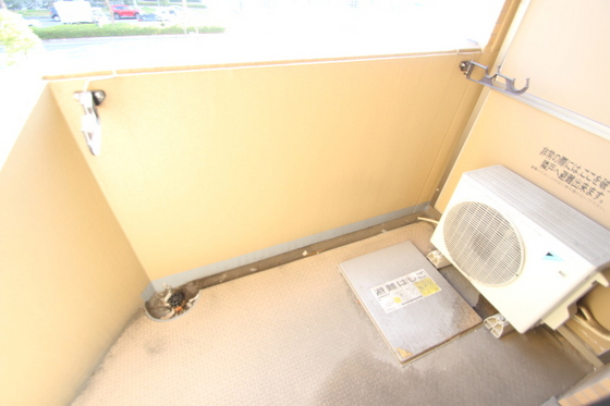 バルコニー　※別部屋の写真です