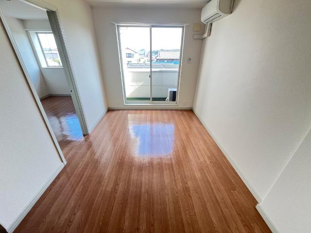 居室・リビング　リビング