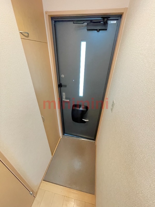 ＪＲ東海道本線 摂津富田駅 徒歩22分 2階建 築23年の玄関写真