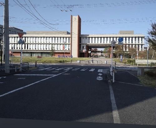 レオパレスボヌールの外観写真