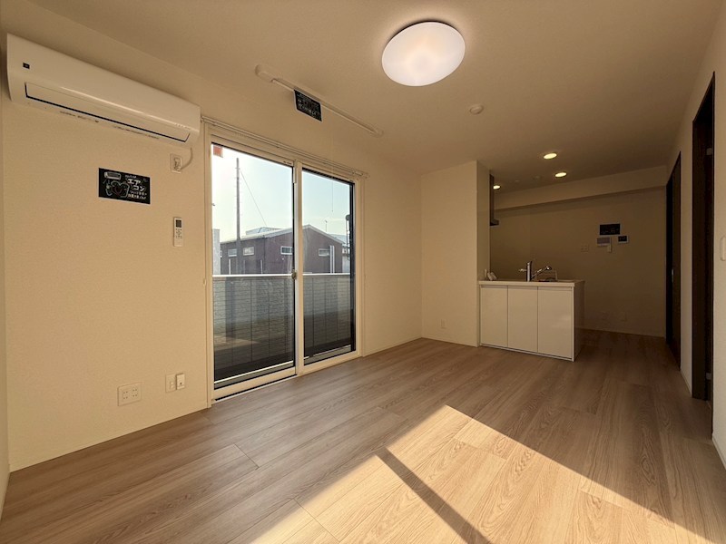 居室・リビング　同仕様写真