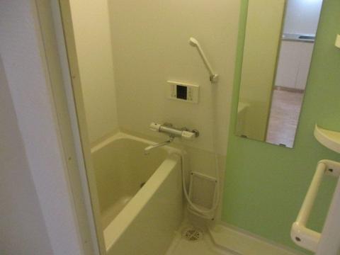 バス・シャワールーム　バス