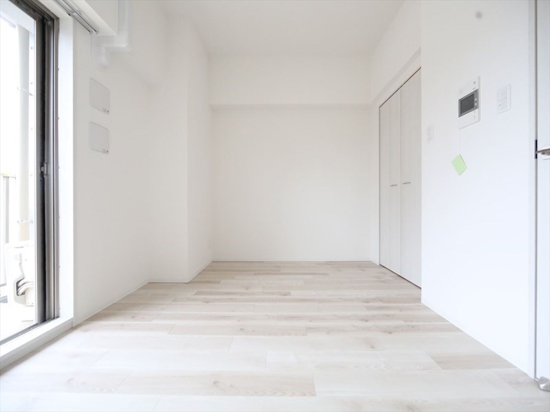 その他部屋・スペース　洋室7帖　エアコン完備　クローゼット付　バルコニー