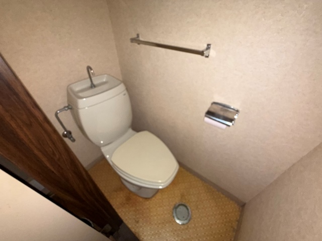 ＪＲ山陽本線 横川駅 徒歩7分 5階建 築41年のトイレ写真